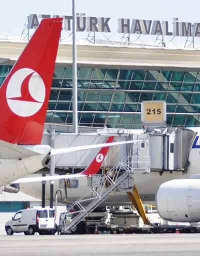 Avrupa hava sahası kilitlendi... İstanbuldan giden uçaklar da etkileniyor