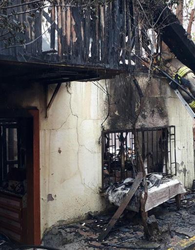 İstanbulda gecekondu yangını: 1 kişi öldü