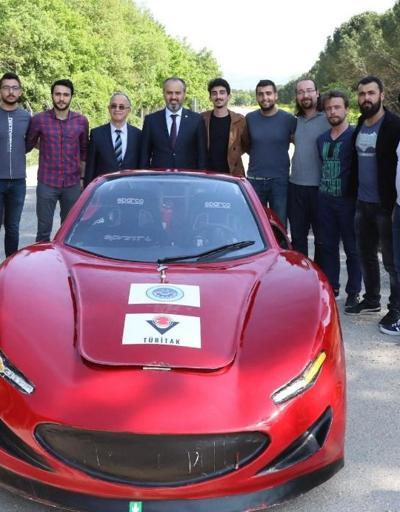 Uludağ Üniversitesi öğrencileri elektrikli otomobil üretti