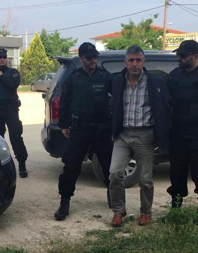 Yunanistan, mahkemenin serbest bıraktığı kepçe operatörünü tutuyor