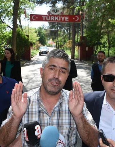 Yunanistanın gözaltına aldığı kepçe operatörü Türkiyeye geldi