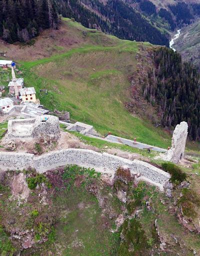 Karadenizin en yüksek yerindeki kalenin restorasyonunda sona gelindi