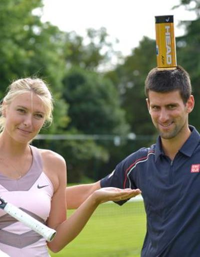 Şok: Djokovic ve Sharapova yarı finale yükseldi