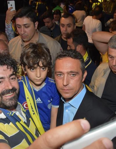 Fenerbahçe başkan adayı Ali Koçtan FETÖ iddialarına sert yanıt