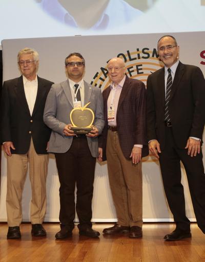 Harvard’da Türk bilim insanına ödül