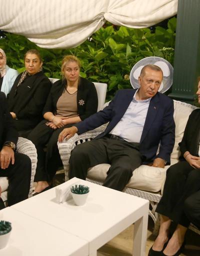 Cumhurbaşkanı Erdoğandan Demirören ailesine başsağlığı ziyareti