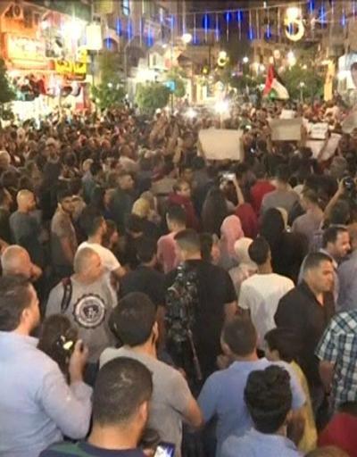 Filistinde Abbas protestosu