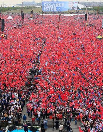 AK Partinin İstanbul mitingine 1 milyon 300 binlik katılım