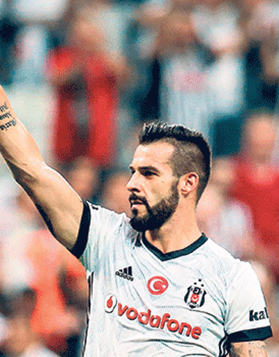 Negredo Beşiktaştan ayrılıyor