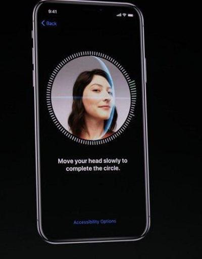 Apple’dan sinir bozan FaceID reklamı