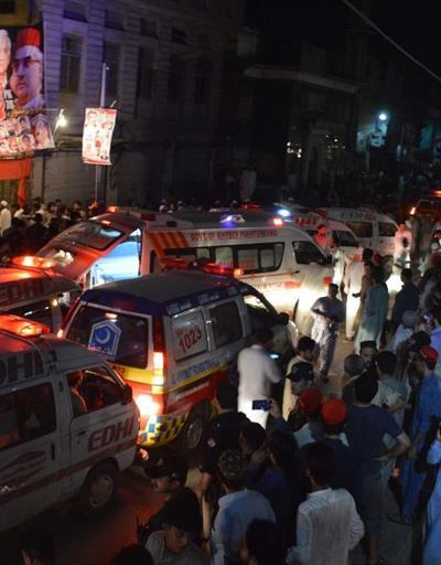 Mitinge bombalı saldırı: 12 ölü, 35 yaralı