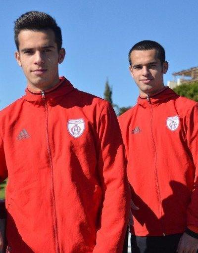 Yeni Fenerbahçeli Barış Alıcının ikiz kardeşi konuştu: Türk futboluna damga vuracak
