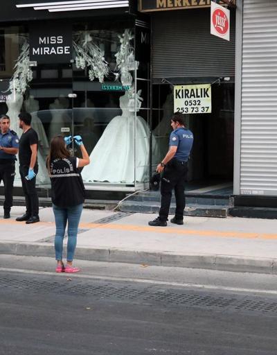 İzmirde bir depoda erkek cesedi bulundu