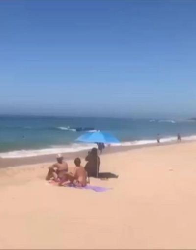 Bir anda plaja çıktılar