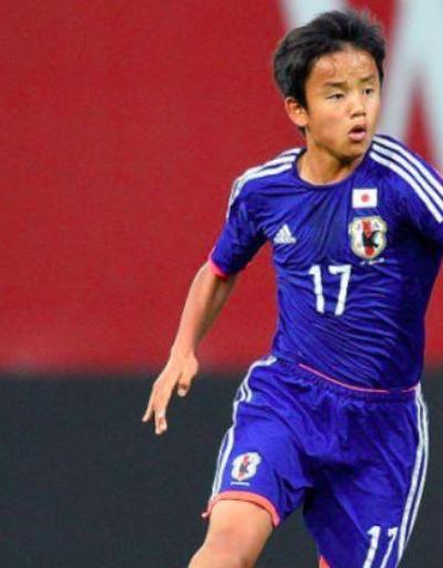 17 yaşındaki Japon Messi, Iniestanın takımını devirdi