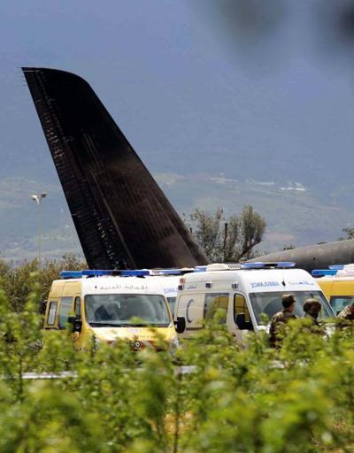 Etiyopya’da askeri uçak düştü: 17 ölü