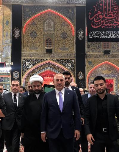 Dışişleri Bakanı Çavuşoğlu Hazreti Alinin türbesini ziyaret etti