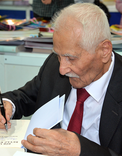 Şair ve yazar Bahaettin Karakoç yaşamını yitirdi