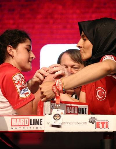 Türkiye kadınlarda bilek güreşinde dünya üçüncüsü