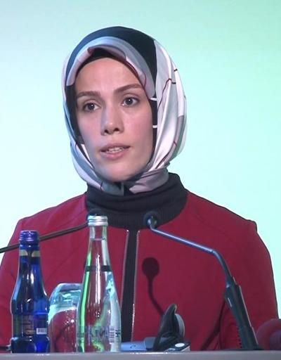 Esra Albayrak: Müslümanlar Avrupa değerlerine karşı bir tehdit olarak gösteriliyor