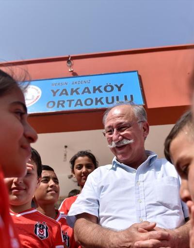 Beşiktaş taraftarından köy okuluna ziyaret