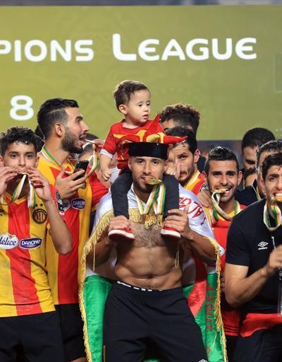 ES Tunus Afrika Şampiyonlar Ligi şampiyonu