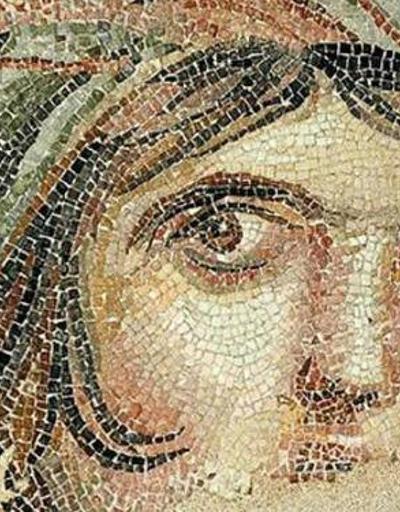 Son dakika: Çingene Kızı mozaiğinin Türkiyeye getirileceği tarih belli oldu