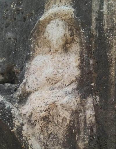 Roma Dönemine ait kadın kabartması bulundu