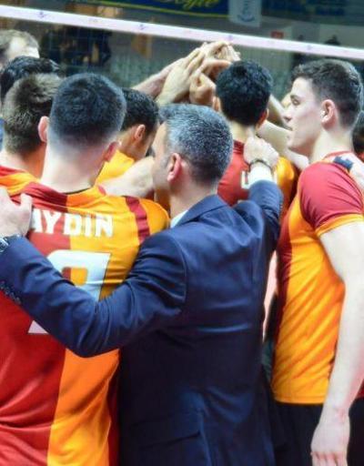 Galatasaray, Fenerbahçeyi deplasmanda devirdi
