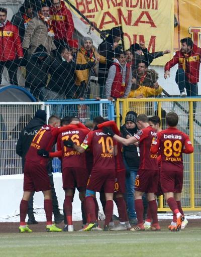 Erzurumspor-Kayserispor maçında gol sevinci kavgası