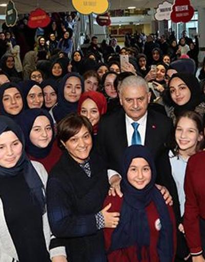 Binali Yıldırımdan Tenzile Erdoğan Kız Anadolu İmam Hatip Lisesine ziyaret