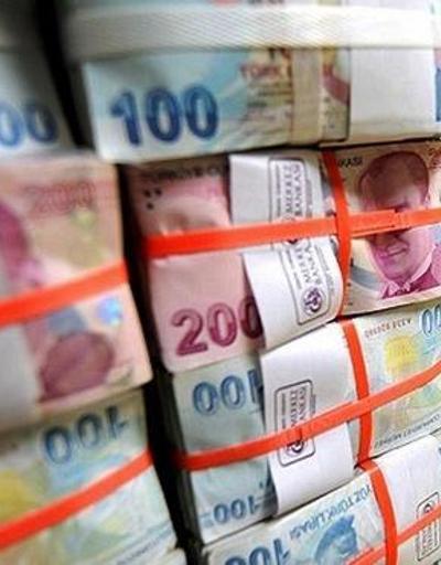 Hazine 1,4 milyar lira borçlandı