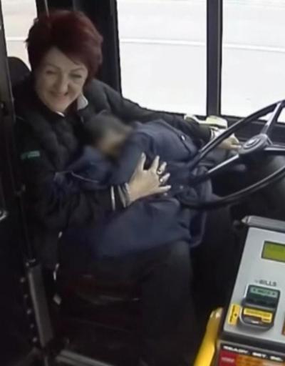 Kahraman otobüs şoförü, kaybolan bebeği kurtardı