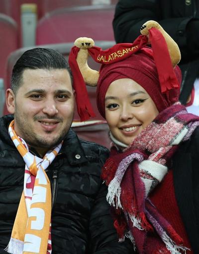 Galatasaray-Benfica maçına Sevgililer Günü etkisi