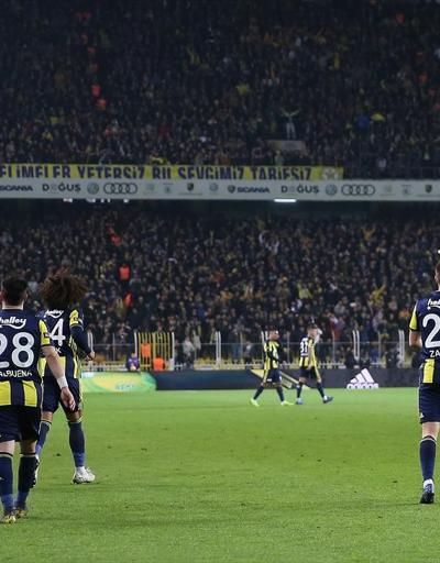 Miha Zajc ilk kez Fenerbahçe formasıyla sahada