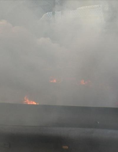D-100de otomobil alev alev yandı; yangın tüpü yetersiz kaldı
