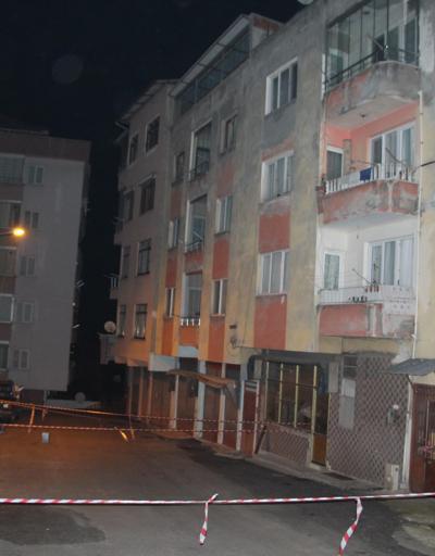 Trabzon’da 4 katlı bina çatlaklar nedeniyle boşaltıldı