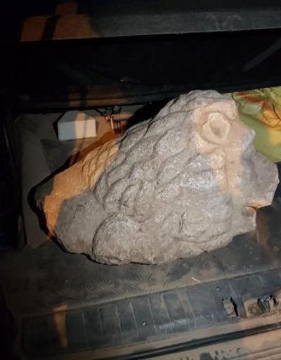 Roma dönemine ait aslan başı heykeli satarken yakalandılar