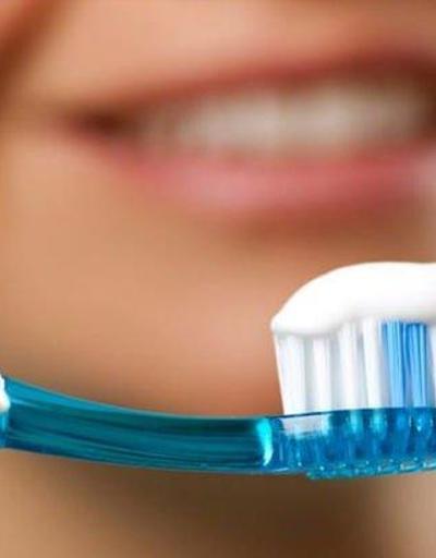 Diş fırçalarken kaçınılması gereken 10 hata