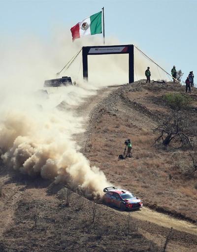 Sebastien Ogier WRCnin 3. ayağını kazandı