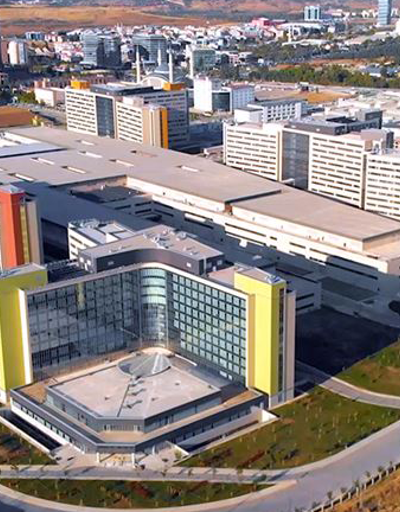 Avrupanın en büyük hastanesi açılıyor