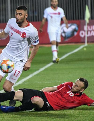 Köşe yazarlarından Arnavutluk - Türkiye maçı yorumları