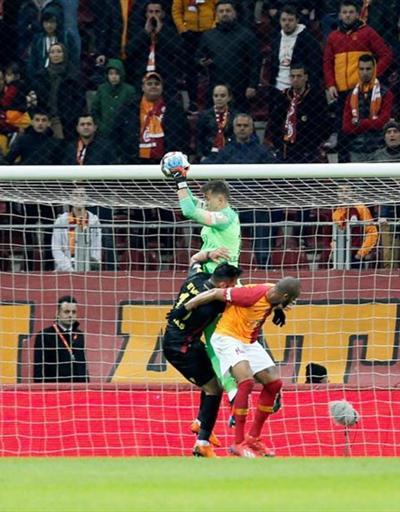 Luyindamaya Galatasarayda oynadığı hatırlatılmalı