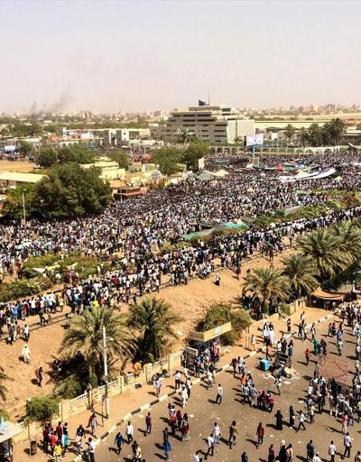 Sudan’da gösteriler devam ediyor