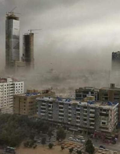 Pakistanda toz fırtınası can aldı