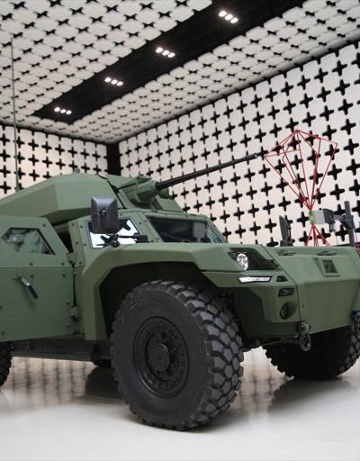 Türkiyenin ilk elektrikli zırhlı aracı Akrep II tanıtıldı