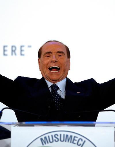 Covid-19 tedavisi gören Berlusconi hastaneden taburcu oldu