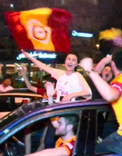 Galatasaray taraftarı tüm Türkiyede meydanlardaydı
