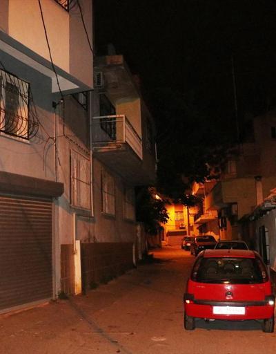 İzmirde cinayet Annesini kabloyla boğarak öldürdü
