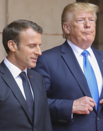 Macron-Trump görüşmesine damga vuran görüntü